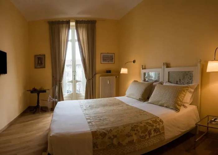 Il Gioiellino Oda ve Kahvaltı 4*