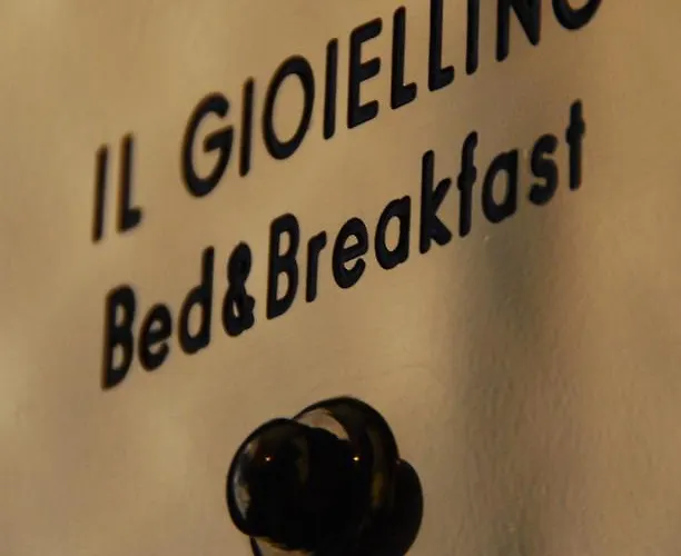 Il Gioiellino Oda ve Kahvaltı Torino